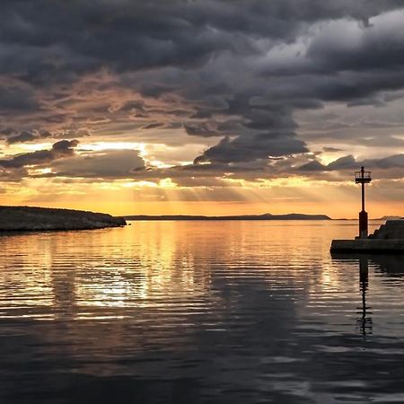Seashell Vinjerac Lägenhet Exteriör bild